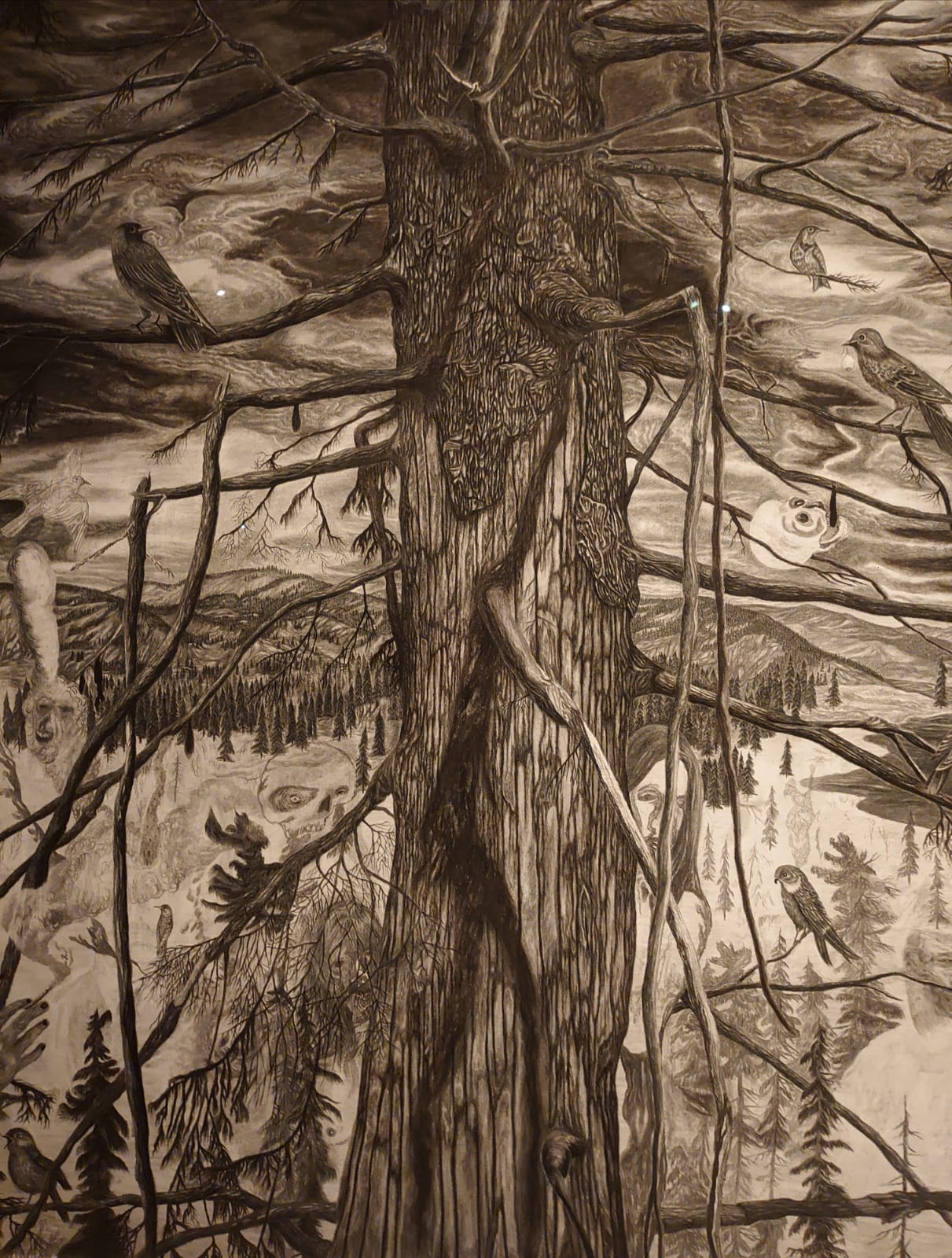 The Tree (Tradet, 2023) by Swedish artist Jeff Olsson